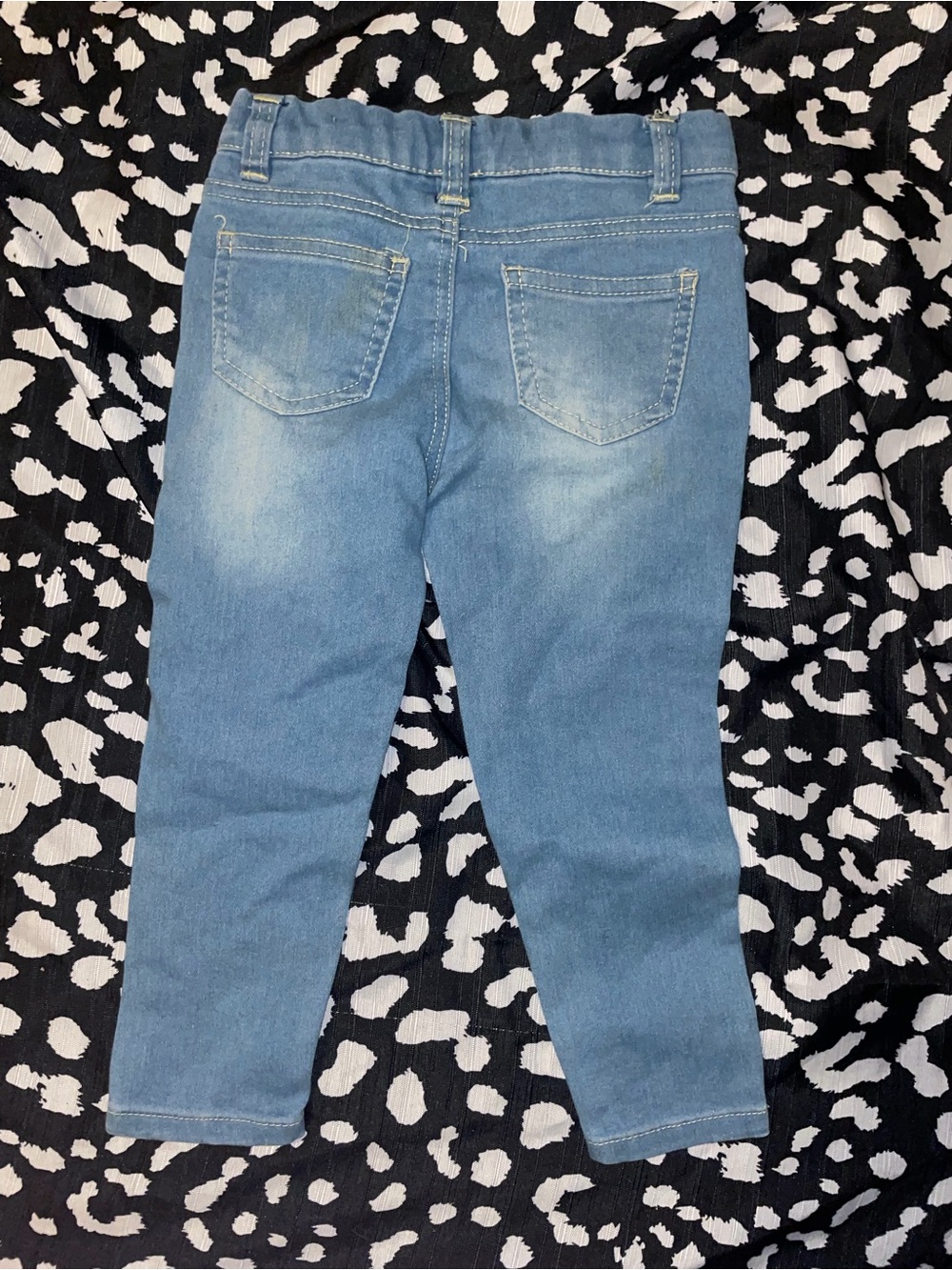Jeans - Picture 2 of 4